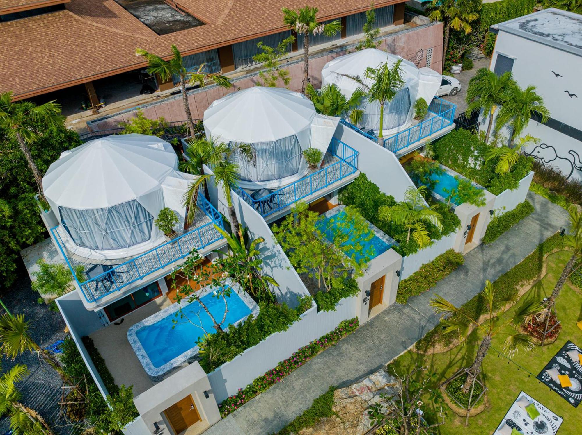 منتجع آند فيلاز لو Rawai المظهر الخارجي الصورة The resort's villas